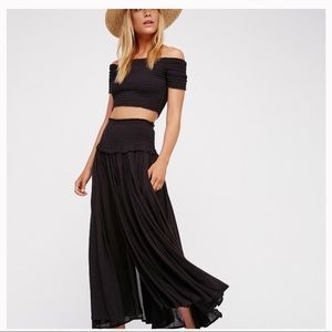 Free People Black Stealin’ Hearts Set